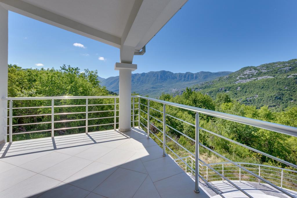 Whitehouse Villa Virpazar Esterno foto